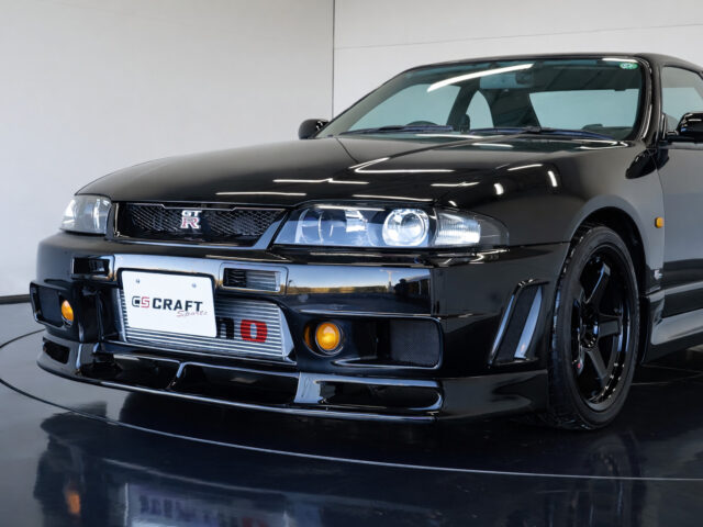 スカイライン GT-R Vスペック BCNR33 ブラック