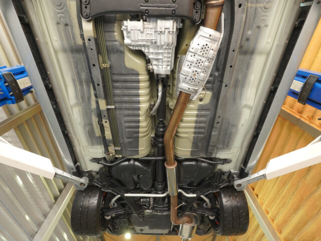 スカイライン GT-R Vスペック BCNR33 ソニックシルバー