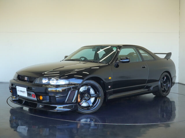 スカイライン GT-R Vスペック BCNR33 ブラック