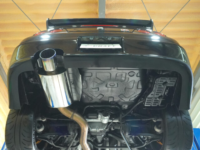 スカイライン GT-R Vスペック BCNR33 ブラック