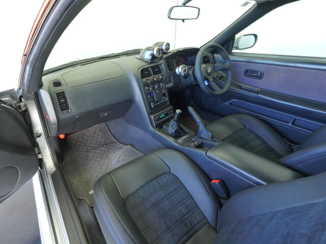 スカイライン GT-R Vスペック BCNR33 ソニックシルバー