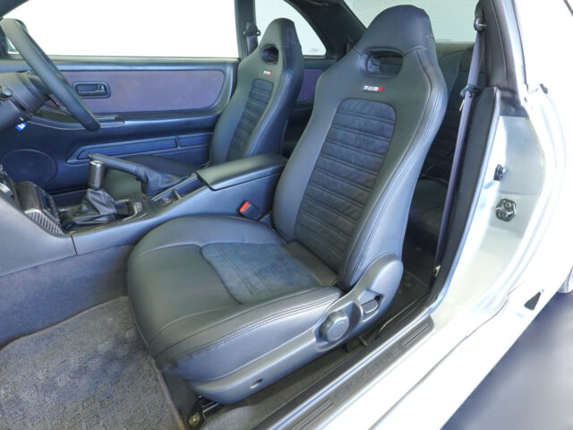 スカイライン GT-R Vスペック BCNR33 ソニックシルバー