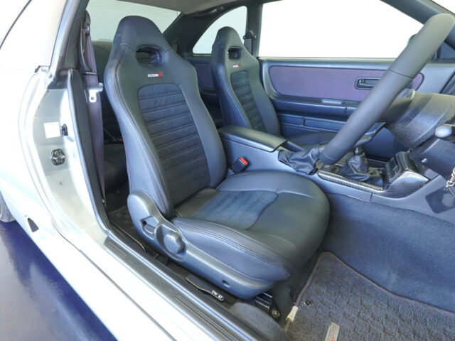 スカイライン GT-R Vスペック BCNR33 ソニックシルバー