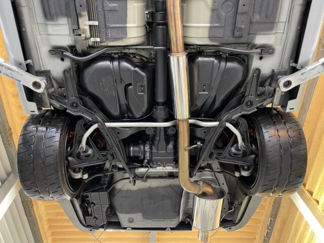 スカイライン GT-R Vスペック BCNR33 ソニックシルバー