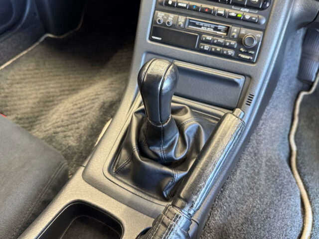 スカイライン GT-R VスペックⅡ BNR32 クリスタルホワイト