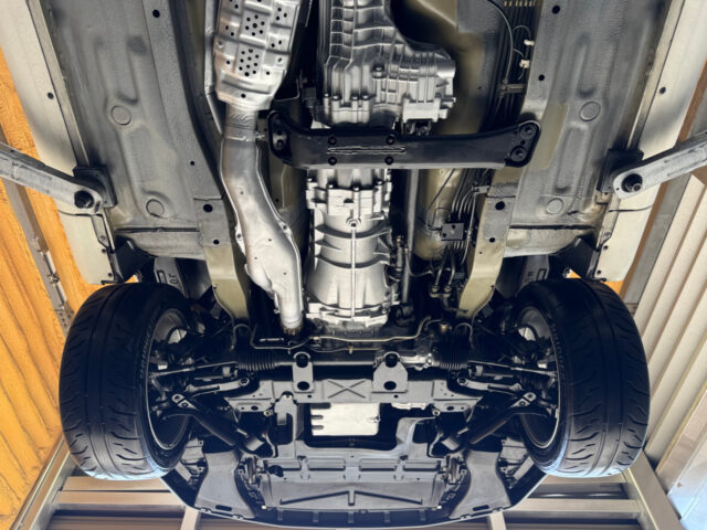 スカイライン GT-R VスペックⅡ BNR32 クリスタルホワイト