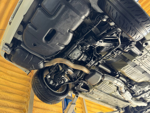 スカイライン GT-R VスペックⅡ BNR32 クリスタルホワイト