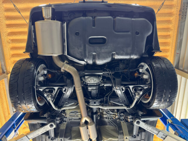 スカイライン GT-R BNR32 ブラックパールメタリック