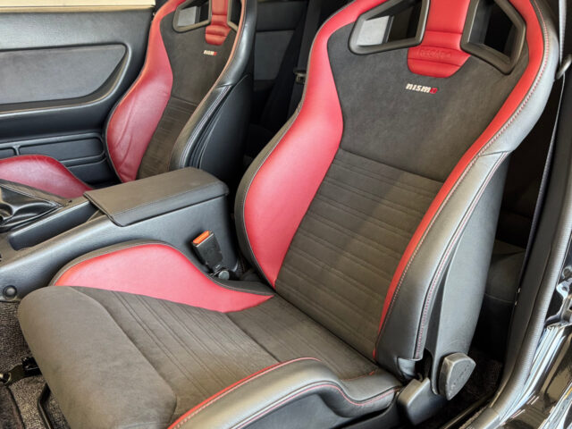 スカイライン GT-R BNR32 ブラックパールメタリック