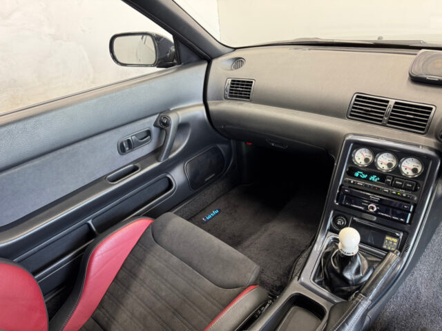 スカイライン GT-R BNR32 ブラックパールメタリック