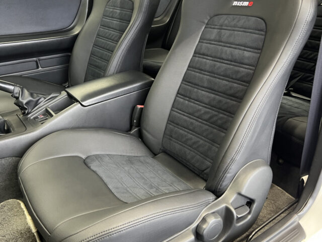 スカイライン GT-R BCNR33 ホワイト