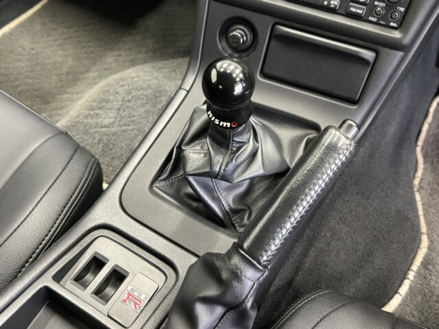 スカイライン GT-R BCNR33 ホワイト