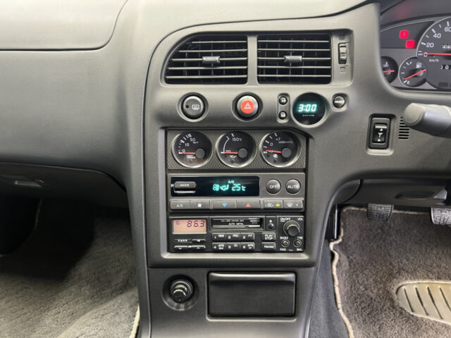 スカイライン GT-R BCNR33 ホワイト