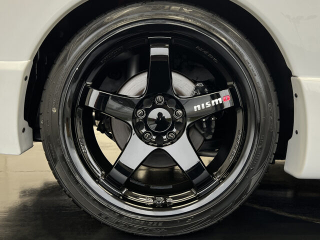 スカイライン GT-R BCNR33 ホワイト